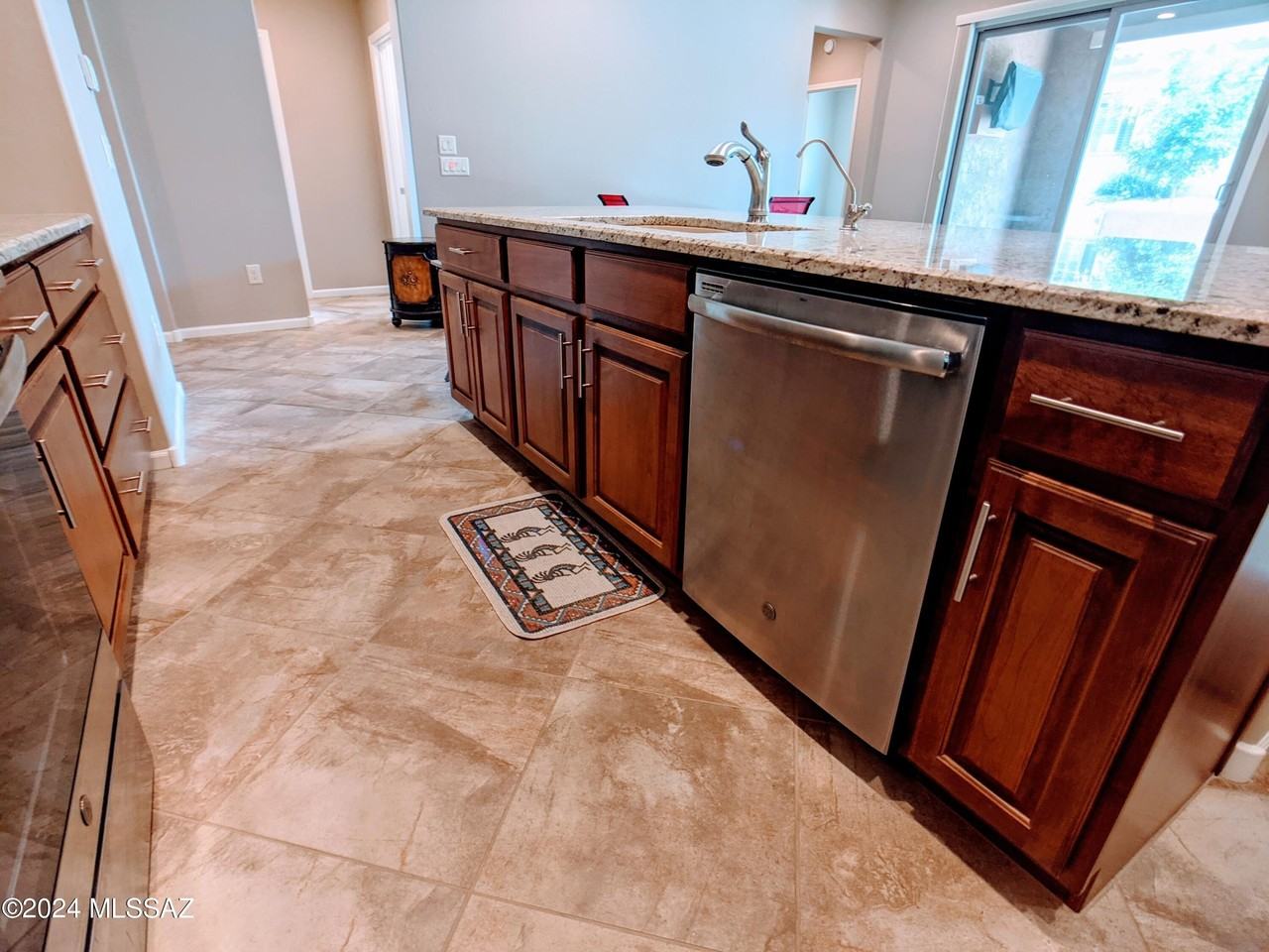 61021 E Slate Rd - Photo 3 of 18