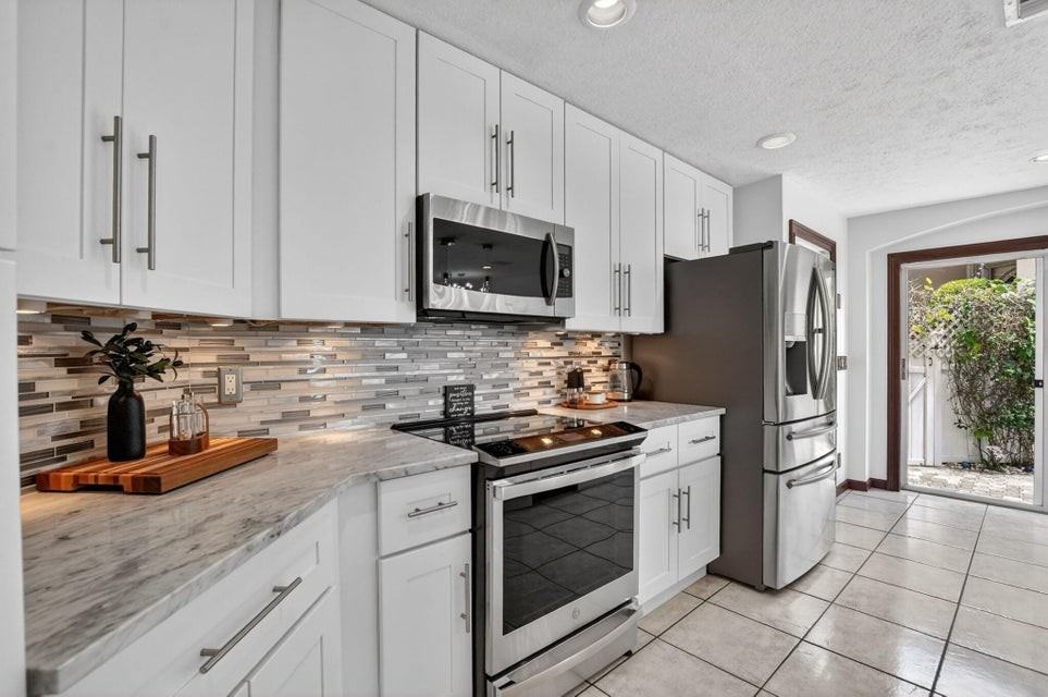 6362 Brava Way - Photo 6 of 8
