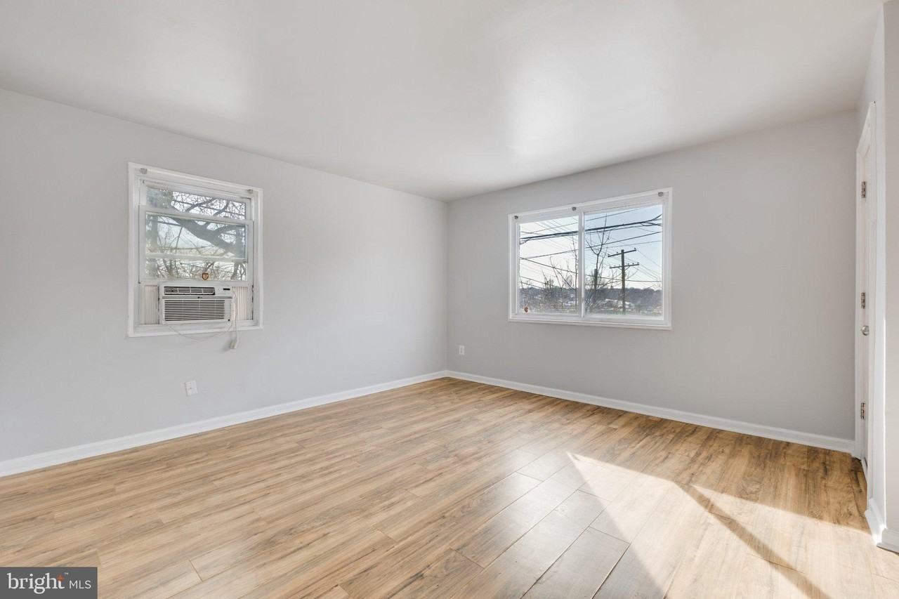 508 Brandywine St Se - Photo 4 of 13