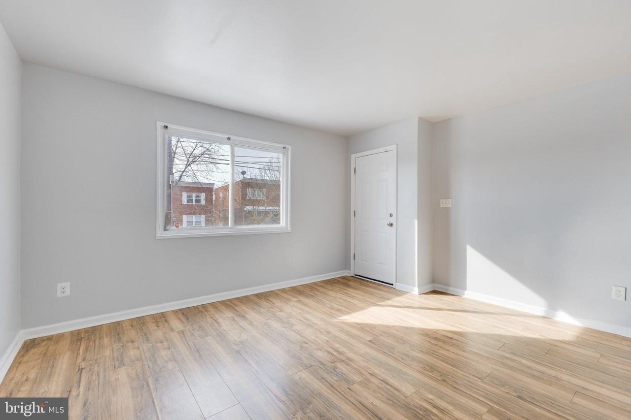 508 Brandywine St Se - Photo 5 of 13