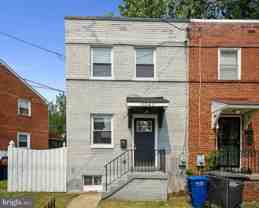 3243 15th Pl Se - Photo 1 of 1