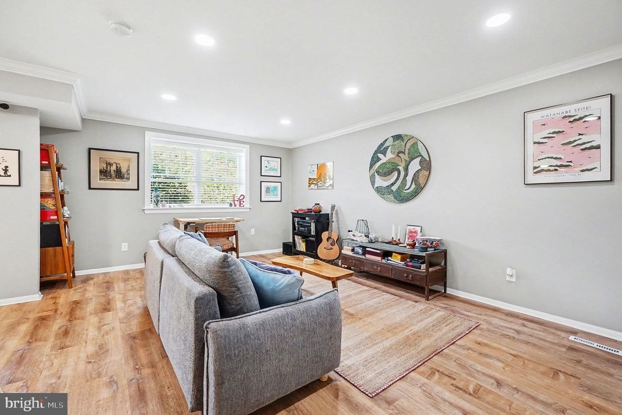 333 Homeland Southway #1A - Photo 4 of 31