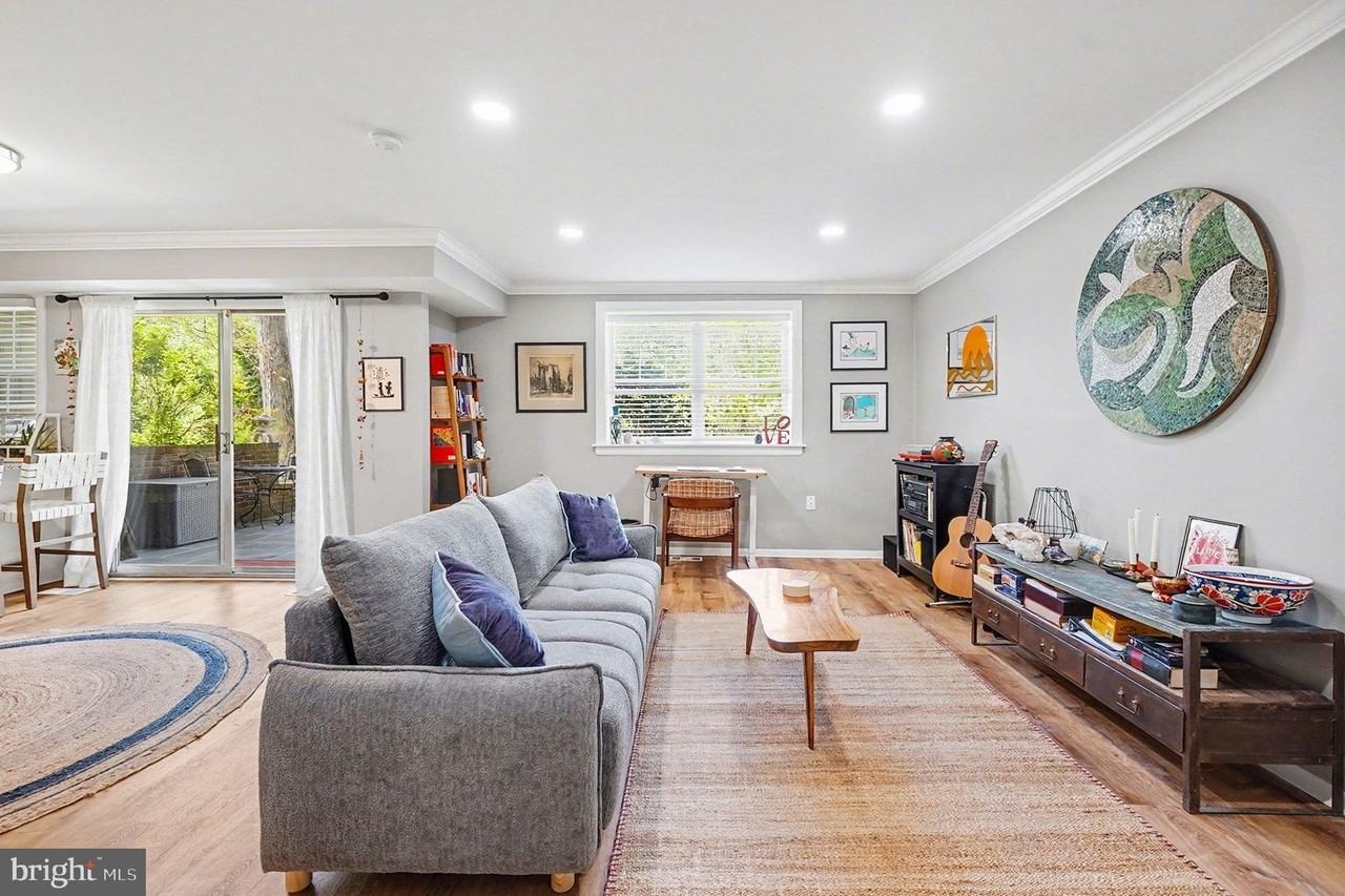 333 Homeland Southway #1A - Photo 5 of 31