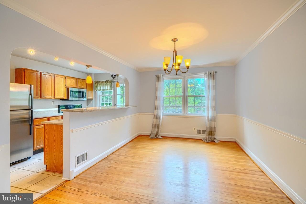 372 Old Trail Rd - Photo 7 of 46