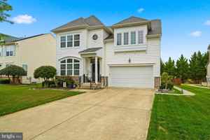 featured image of 2984 Devonfield Ave