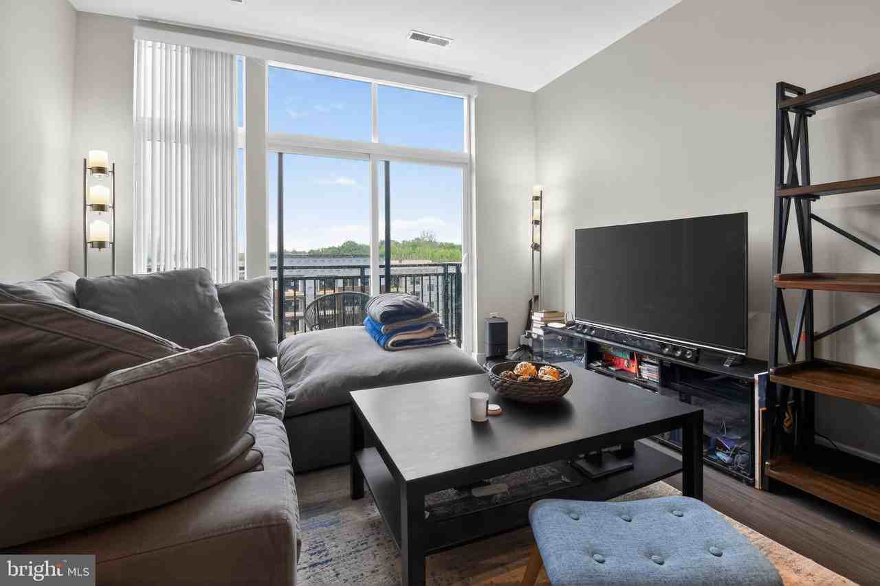 145 Riverhaven Dr #549 - Photo 7 of 41