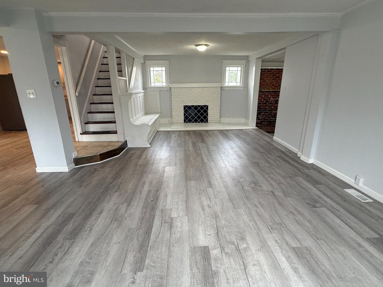 1036 S Spring Rd - Photo 5 of 31