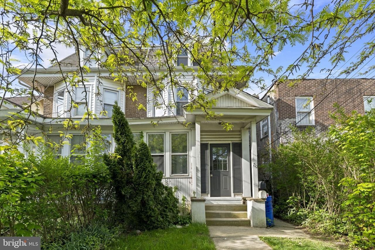 710 Atlantic Ave #2 - Photo 2 of 25