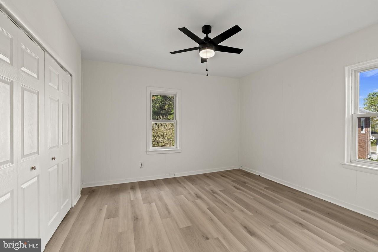 710 Atlantic Ave #2 - Photo 5 of 25