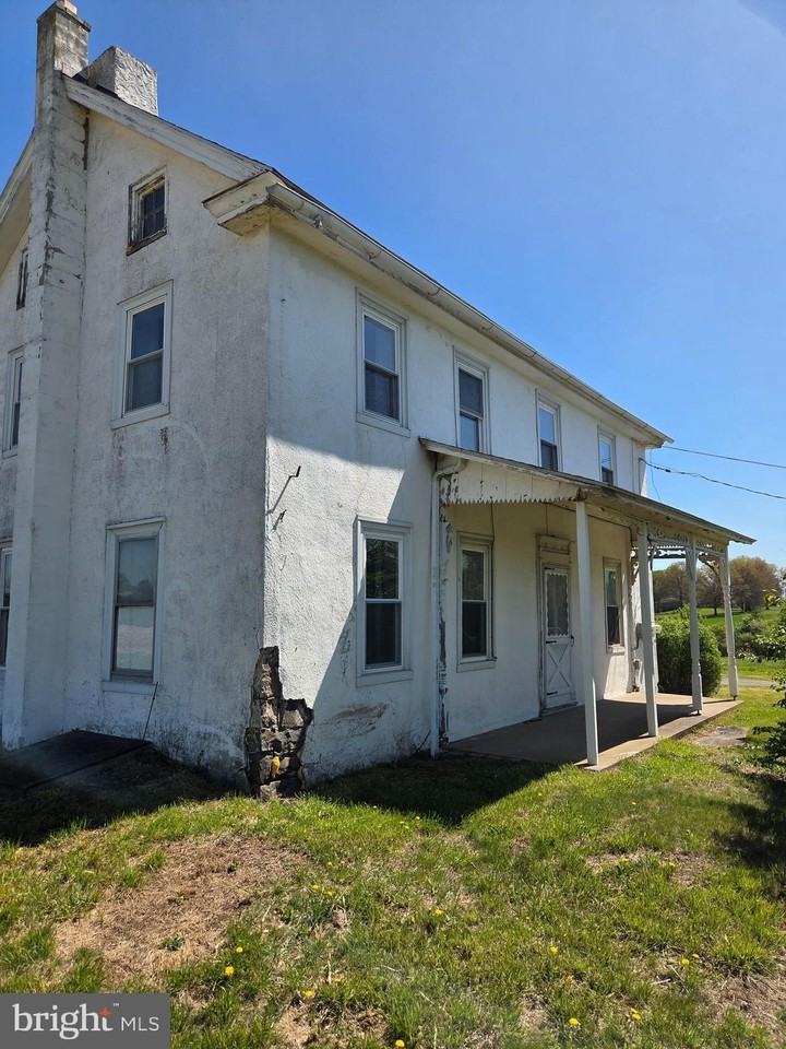 225 Big Rd - Photo 2 of 4