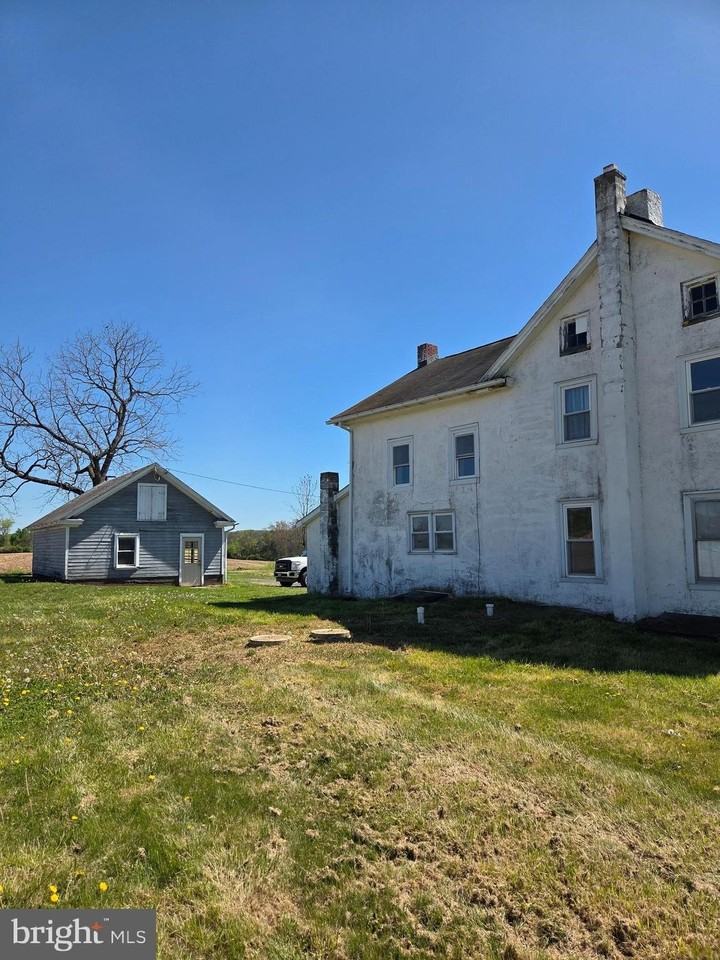 225 Big Rd - Photo 3 of 4