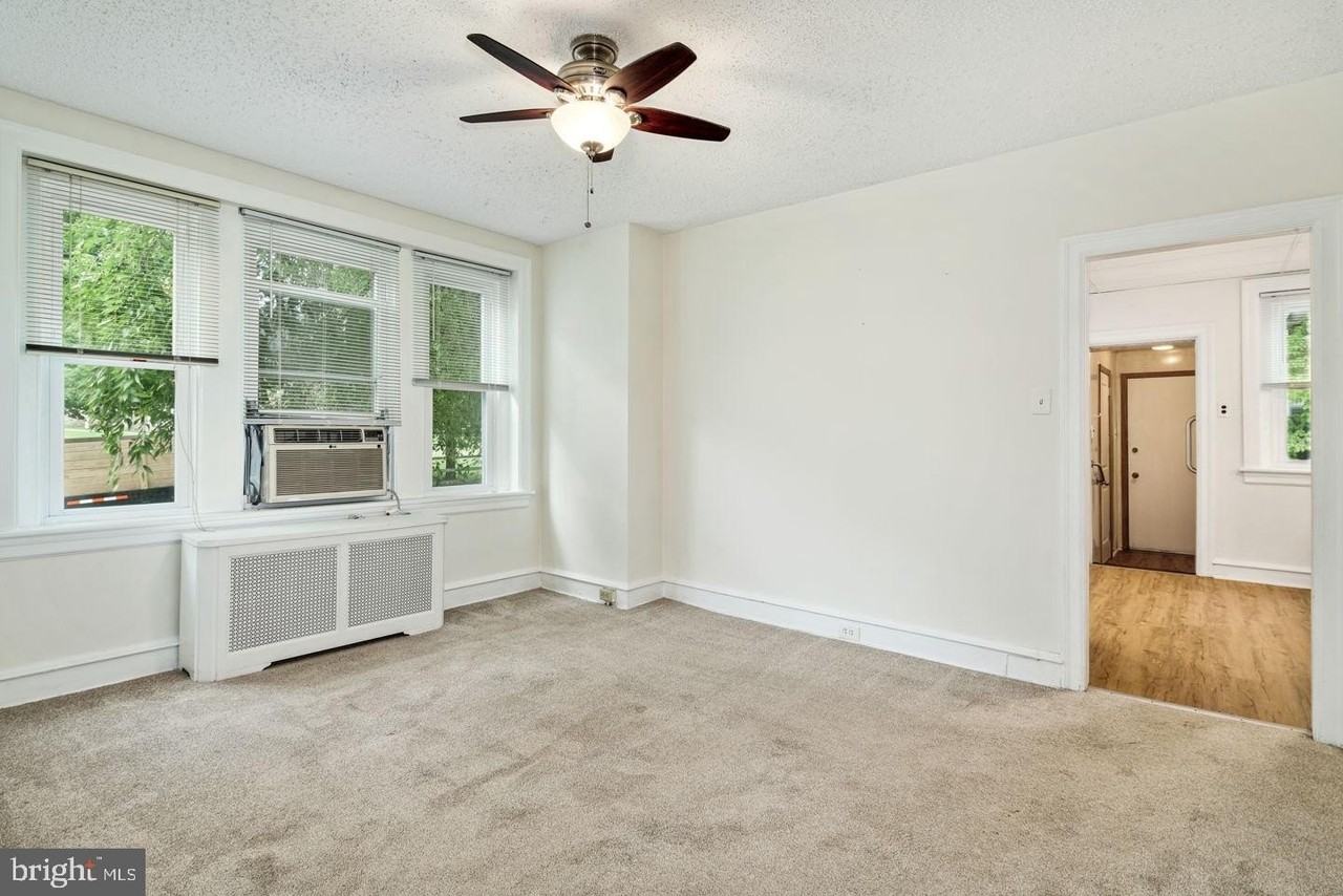 7446 Sycamore Ave - Photo 5 of 24