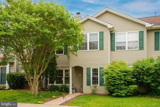 109 Hawthorne Ct - Photo 1 of 1