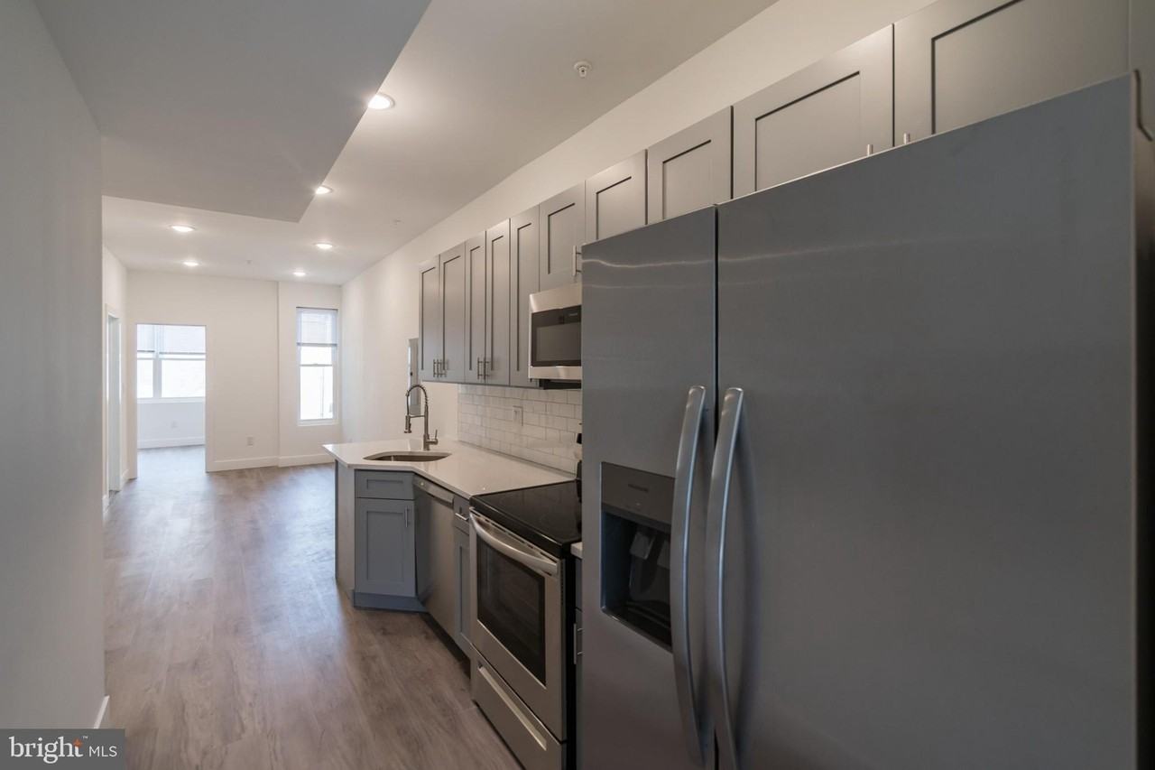 1709 Snyder Ave #1 - Photo 4 of 23