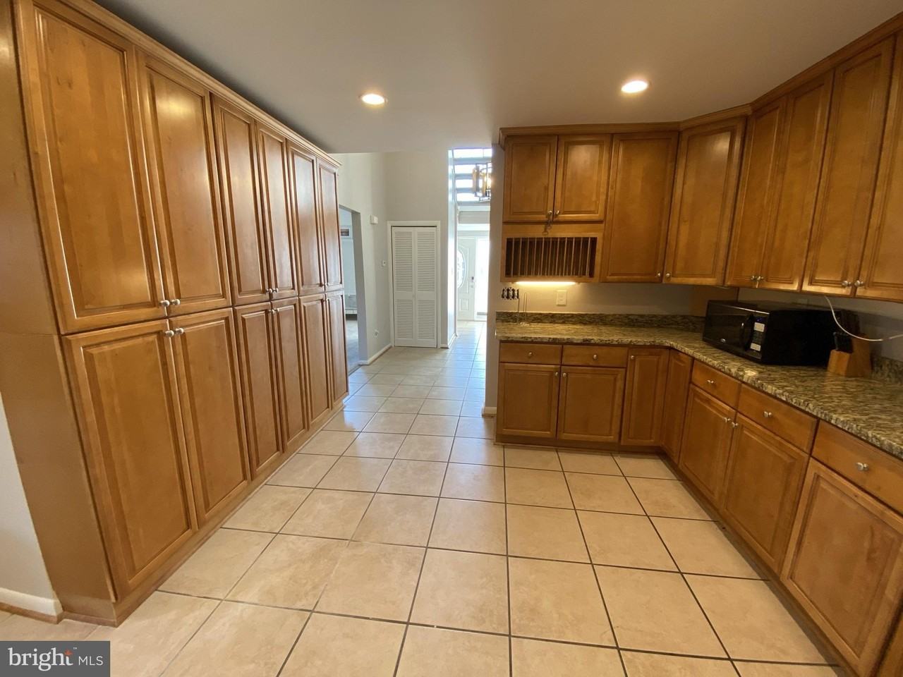 1712 12th St S - Photo 7 of 50