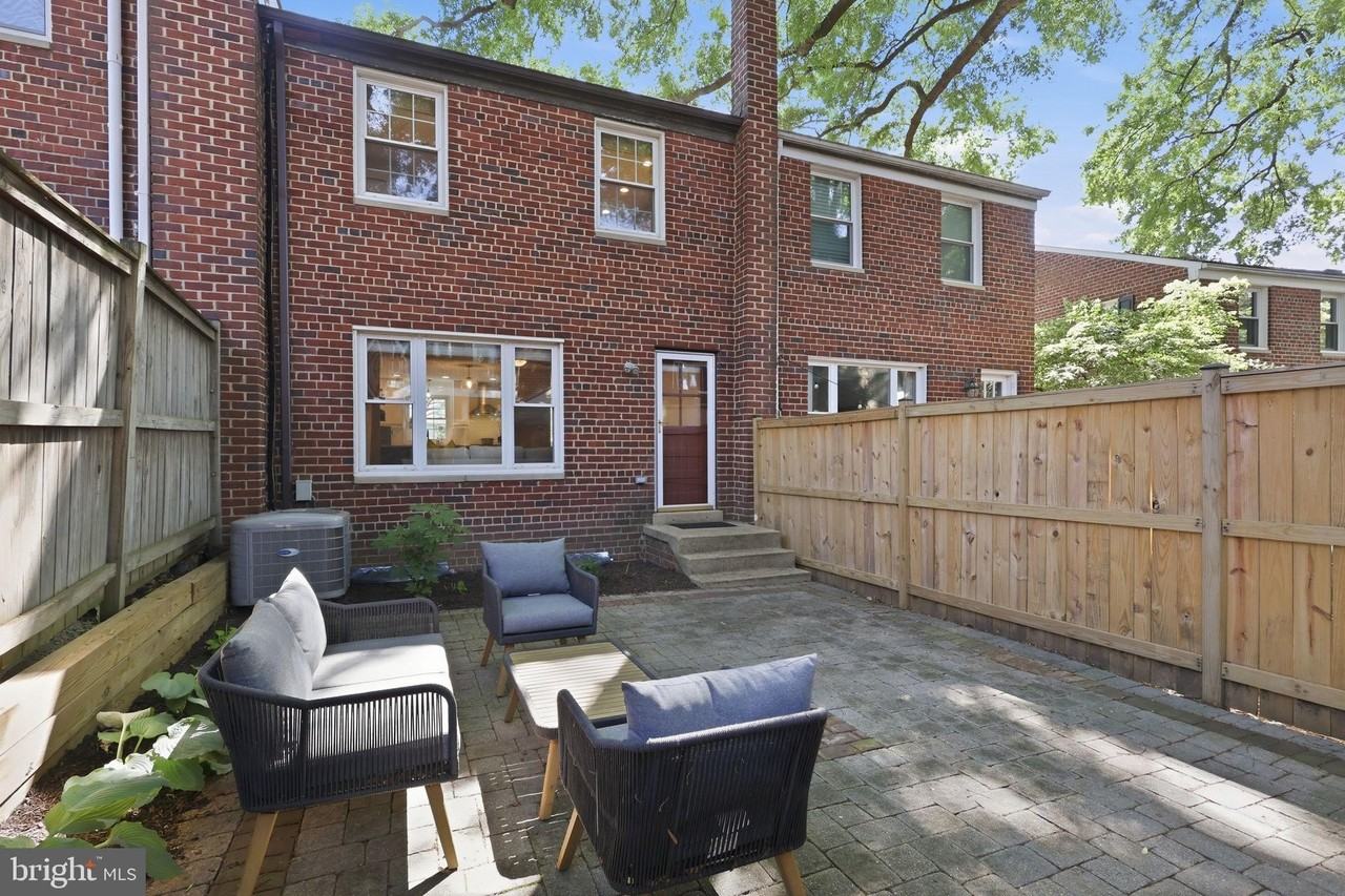 2916 Sycamore St - Photo 6 of 22