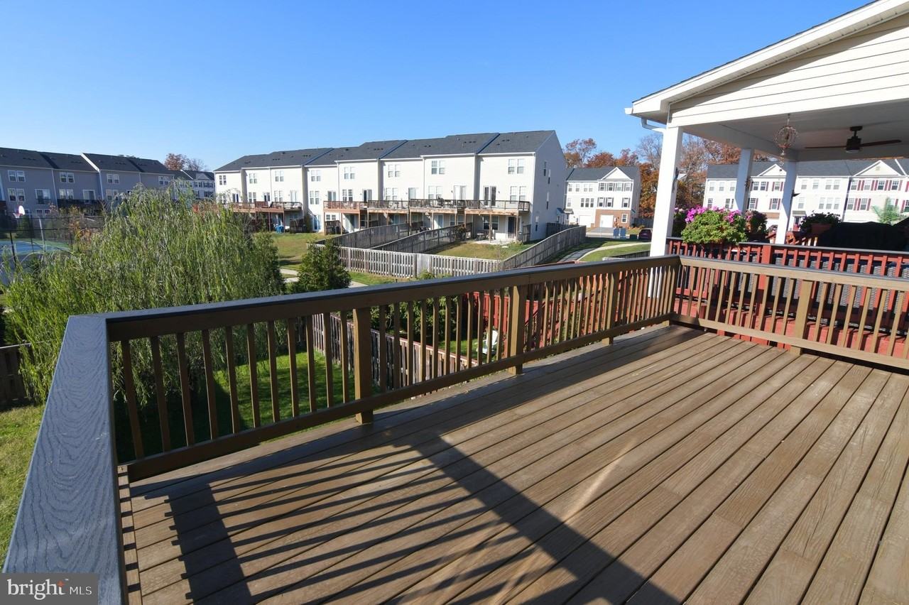 165 Solara Dr - Photo 4 of 39