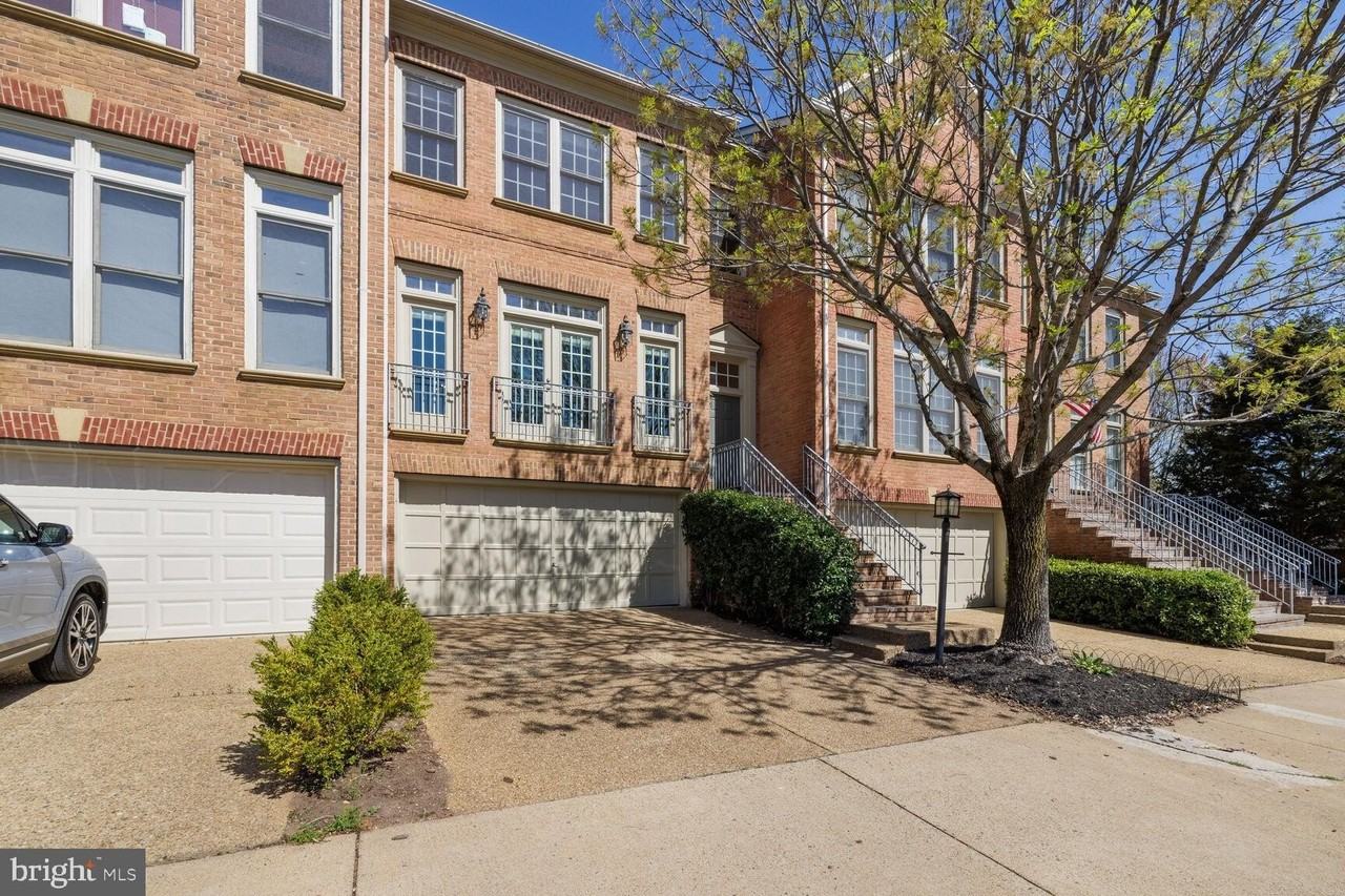 1813 Dawson St - Photo 2 of 27