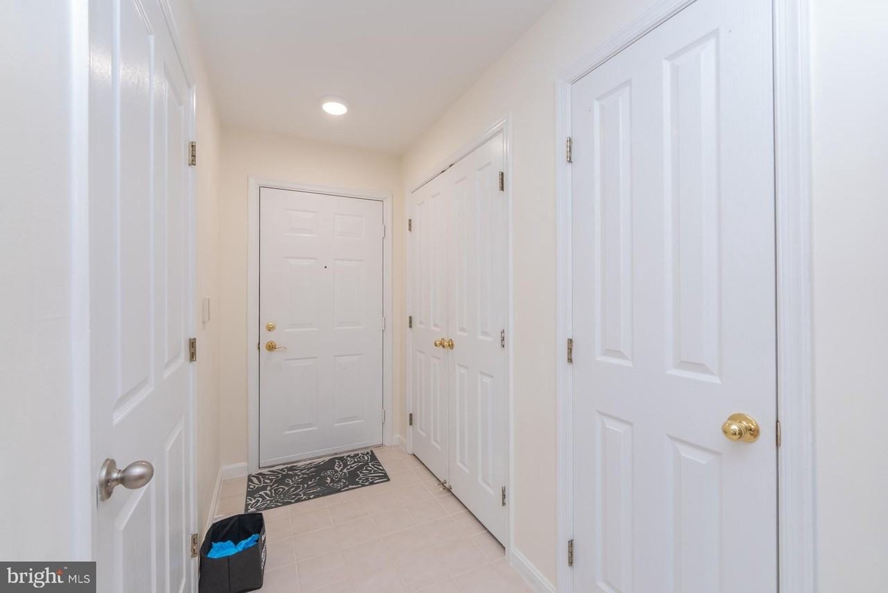 4116-D Monument Ct #102 - Photo 5 of 30