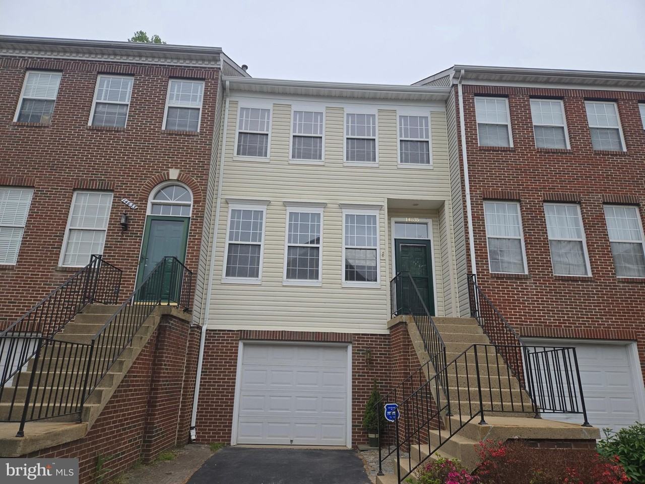 14635 Seasons Dr - Photo 2 of 41