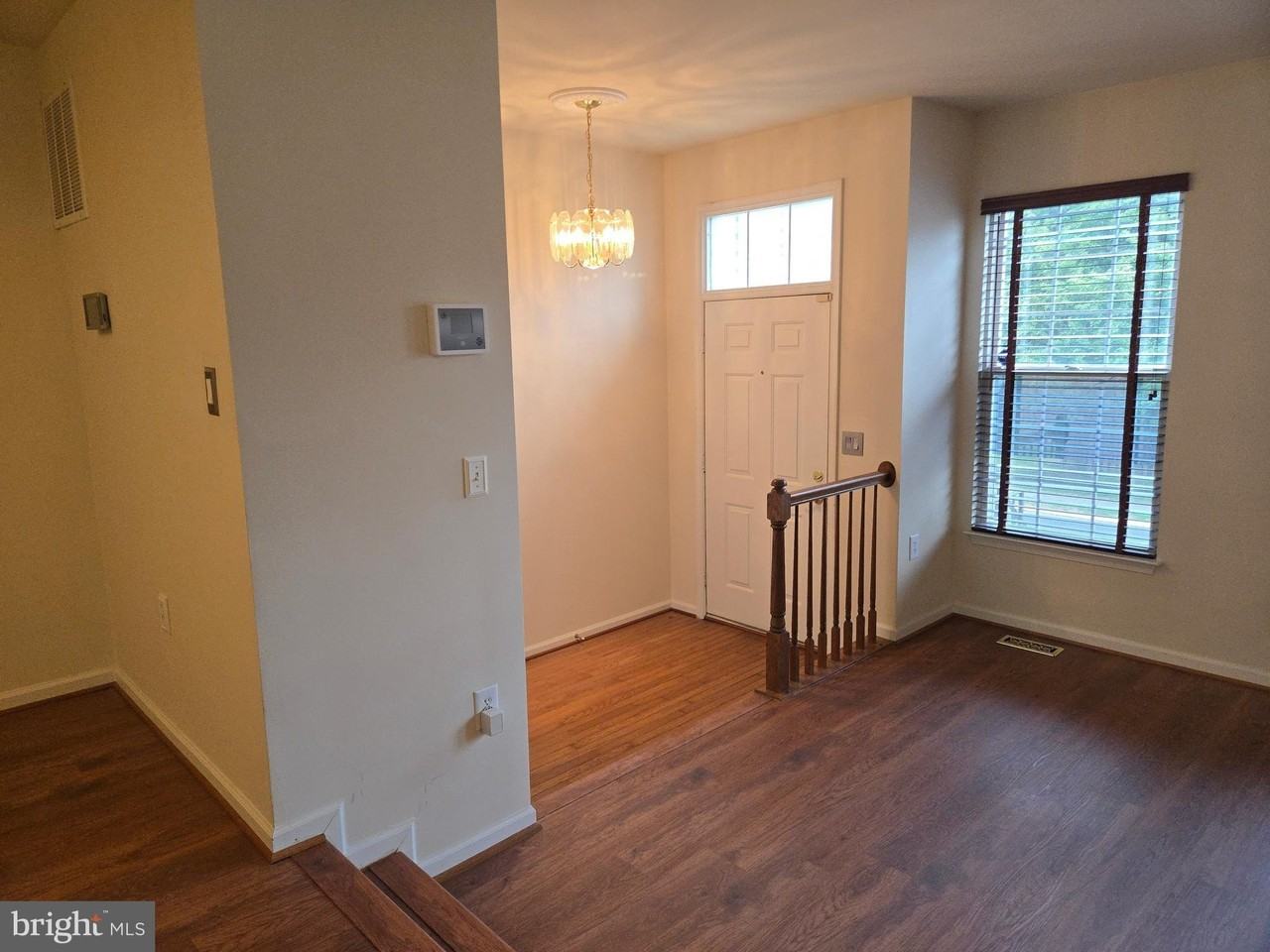 14635 Seasons Dr - Photo 3 of 41