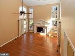 1307 Stamford Way - Photo 3 of 16
