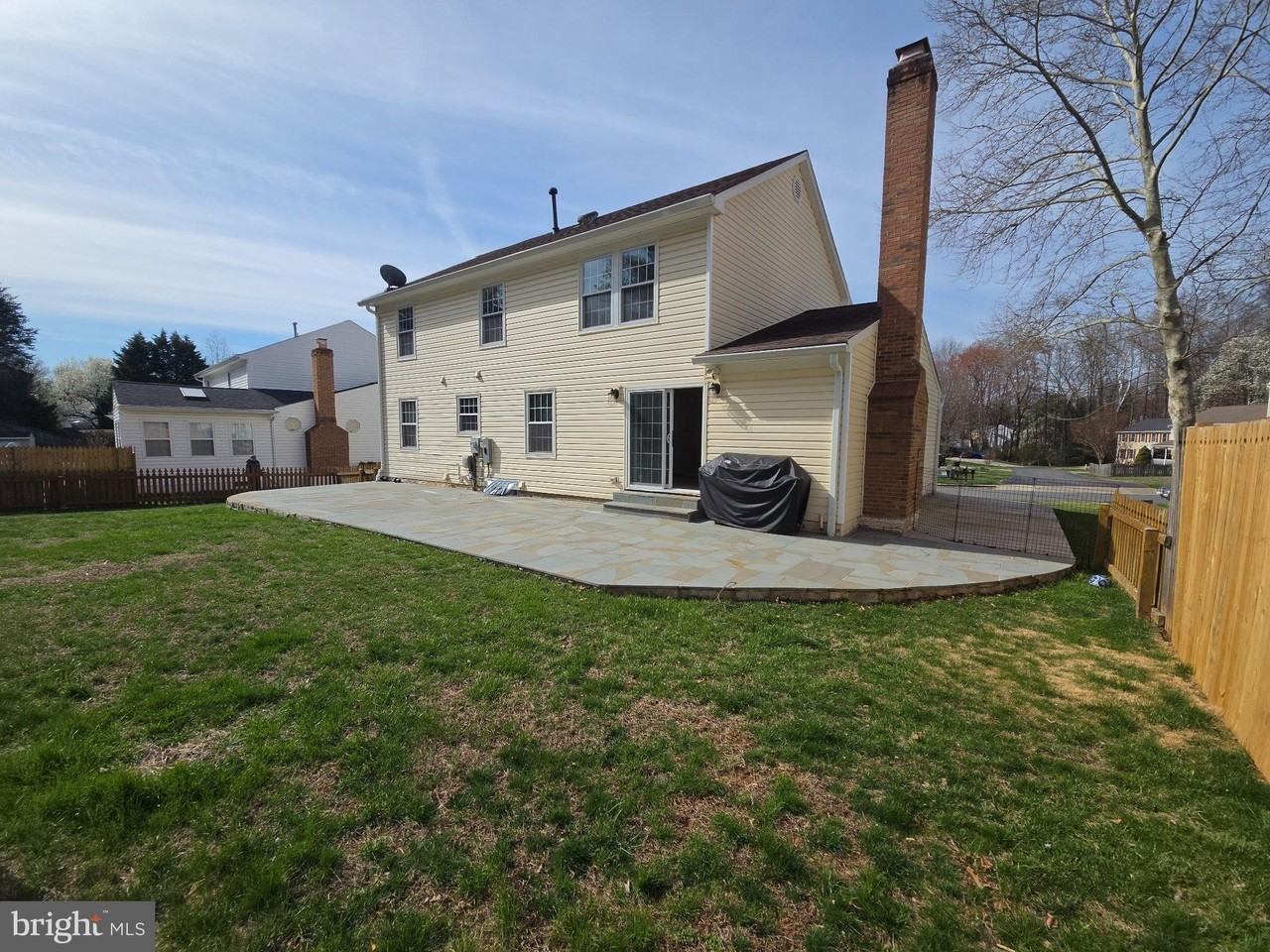 14779 Statler Dr - Photo 5 of 31