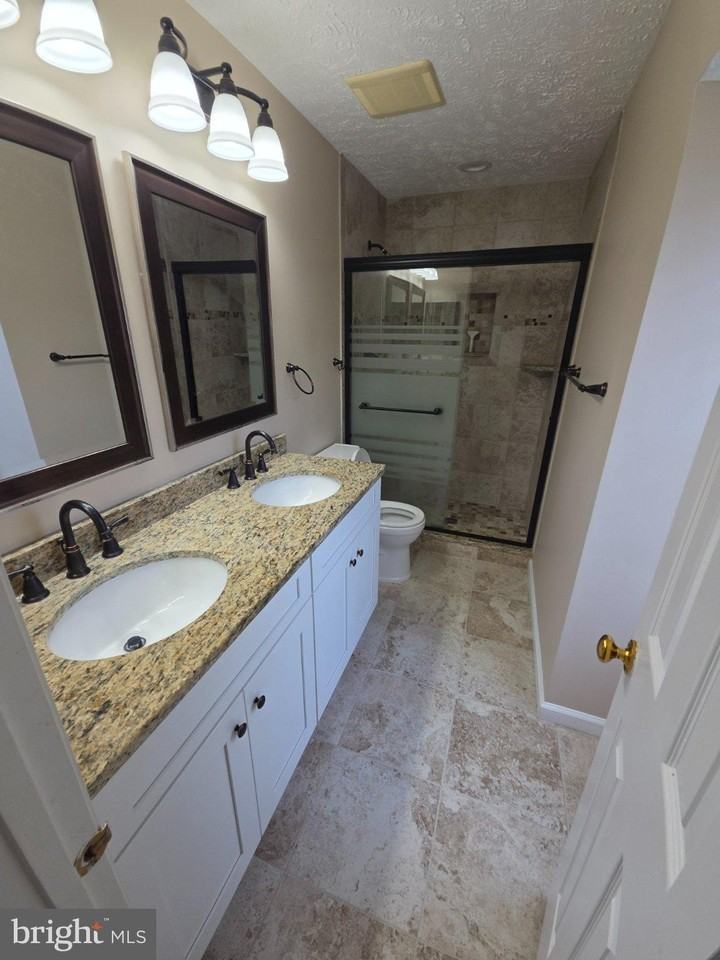 14779 Statler Dr - Photo 7 of 31