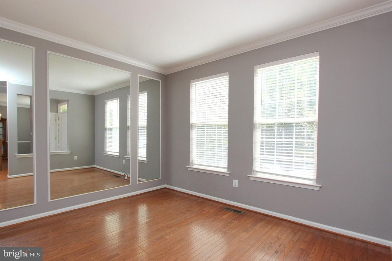 7196 Dark Forest Dr - Photo 6 of 50