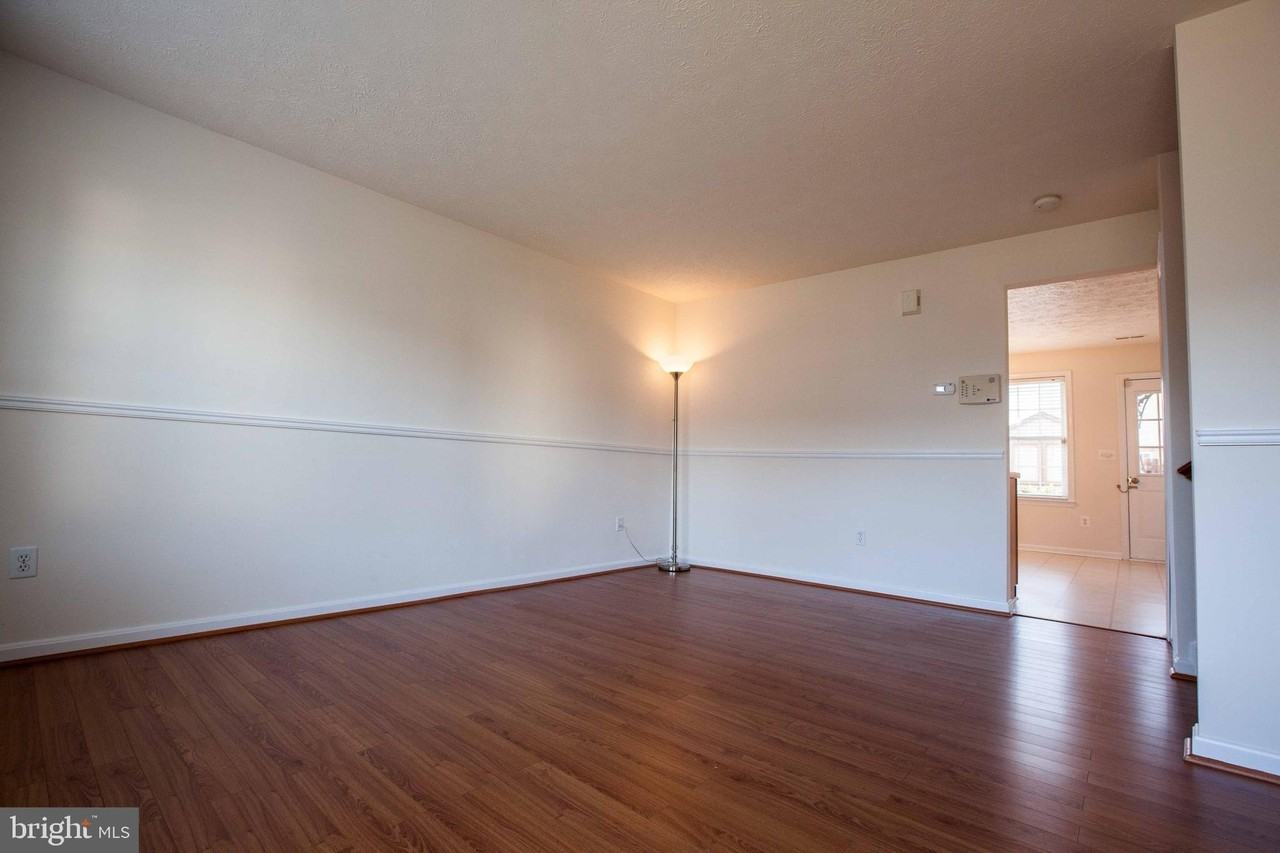 10502 Guilderland Ct - Photo 2 of 16
