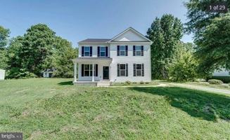 featured image of 7 Limox Ln