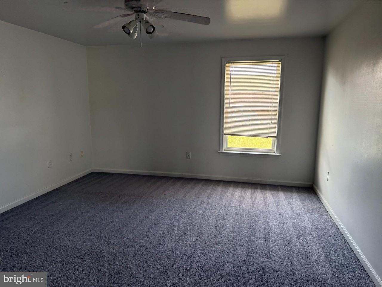 23 Taft Ave #3 - Photo 7 of 8