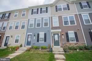 featured image of 34 Coolidge Ave