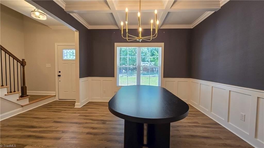 4530 Woodsman Way - Photo 3 of 14