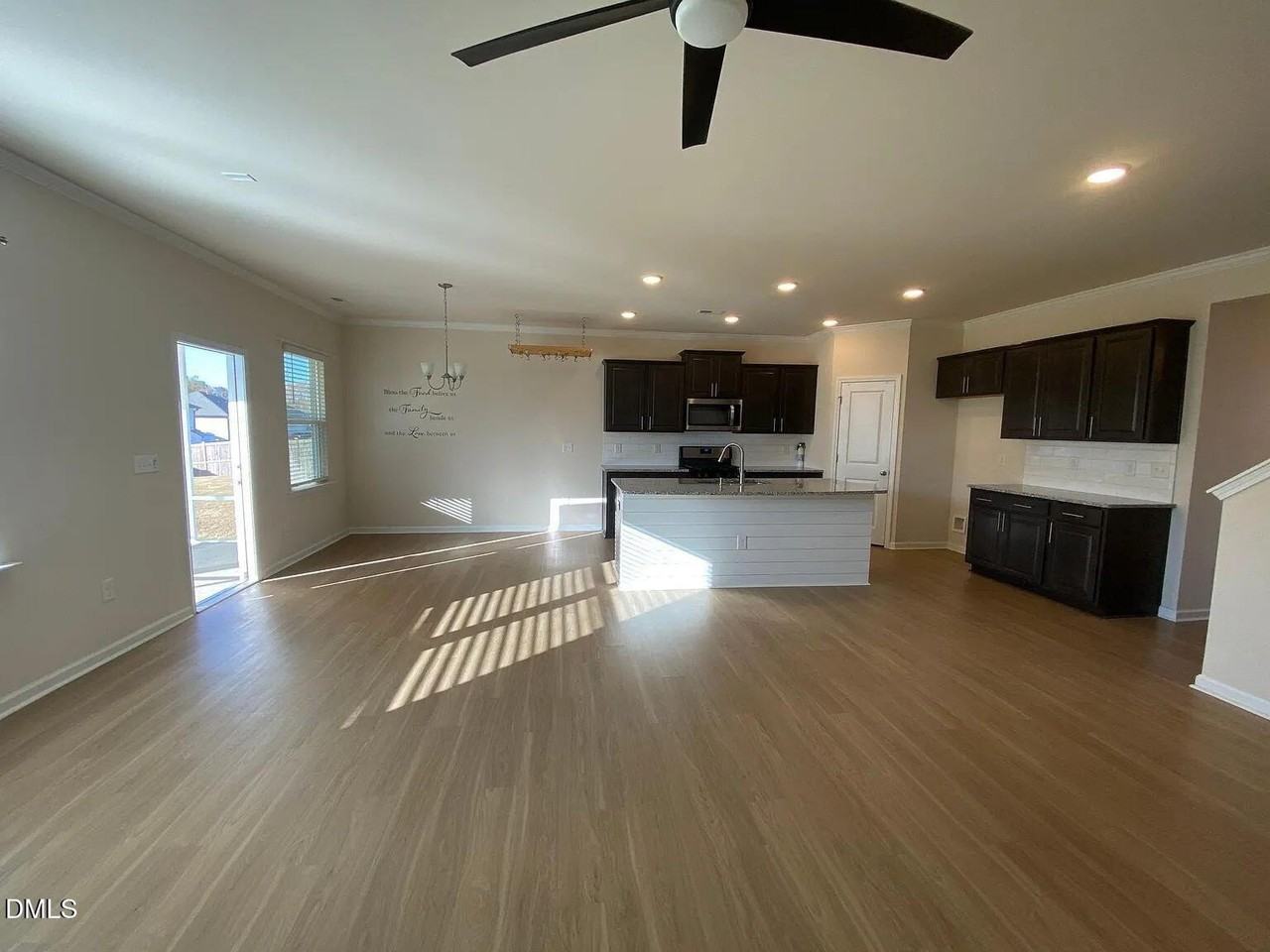 2124 Fox Chapel Pl - Photo 6 of 34