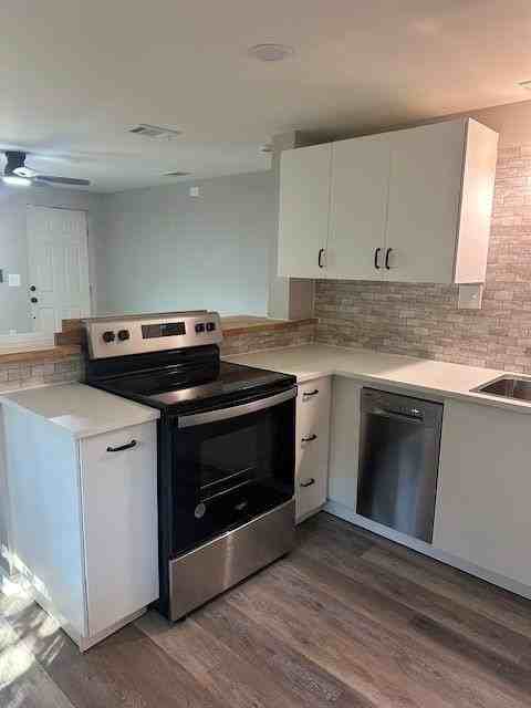 4 E Washington Ave - Photo 7 of 26