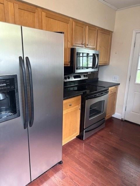 3552 Beechwood Blvd - Photo 3 of 9