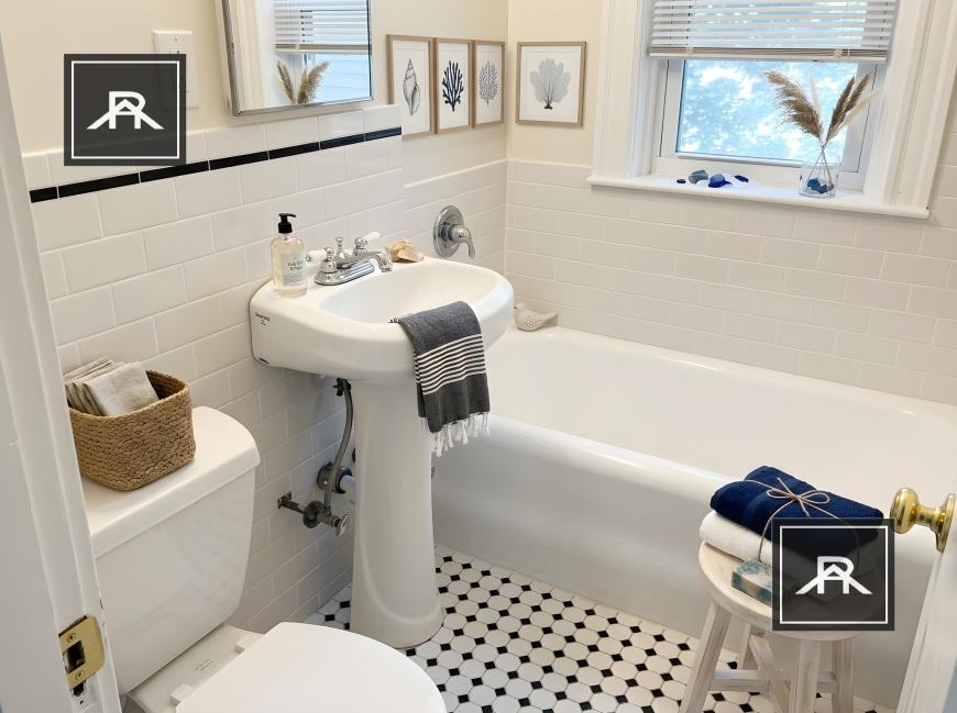 205 Winthrop Rd - Photo 7 of 10