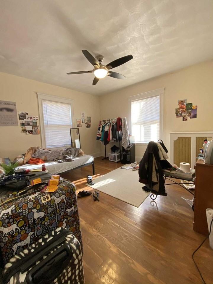 210 Commonwealth Ave - Photo 7 of 10