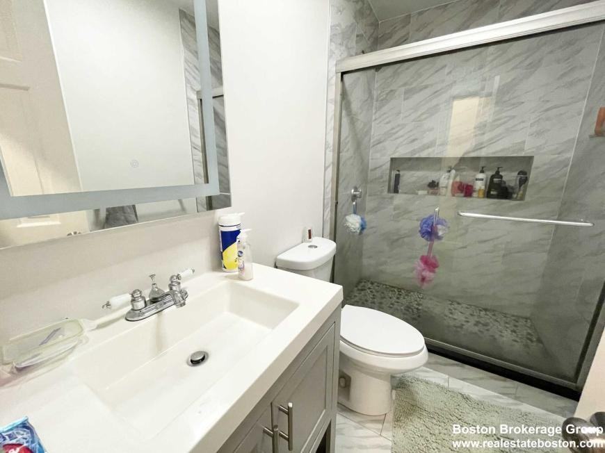 55 Crescent Ave - Photo 6 of 10