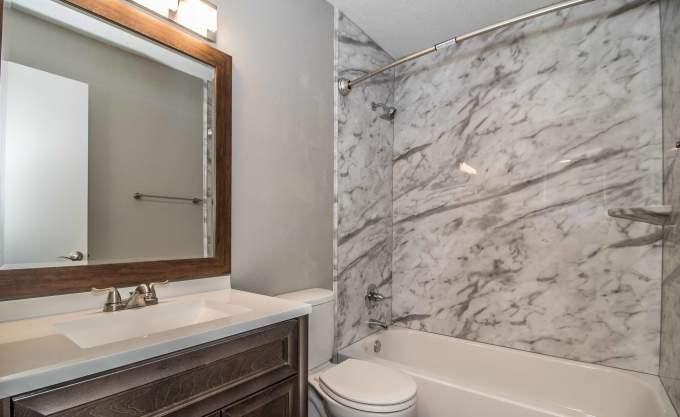 300 N Booth Calloway Rd Apt 202 - Photo 4 of 5