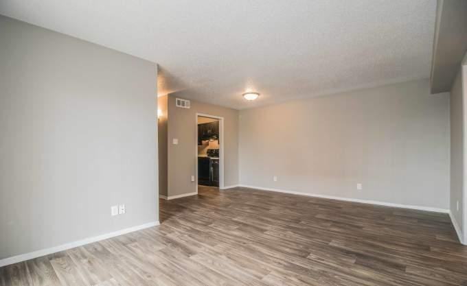 300 N Booth Calloway Rd Apt 202 - Photo 5 of 5