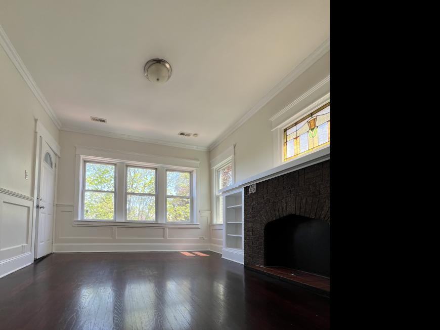 1828 S 58th Ave - Photo 4 of 10
