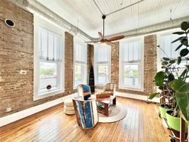 featured image of 219 22nd St