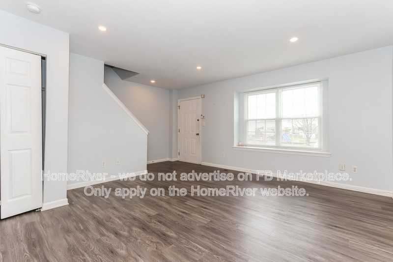 274 Vincent Cir - Photo 4 of 18