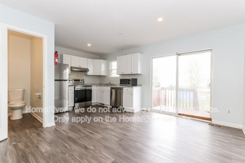 274 Vincent Cir - Photo 5 of 18