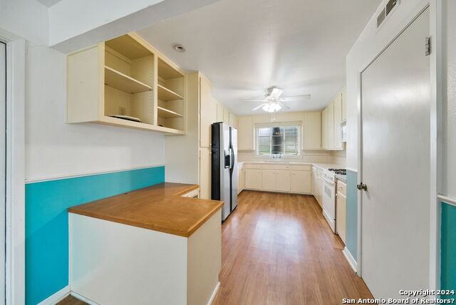 112 Sunway Dr - Photo 6 of 23