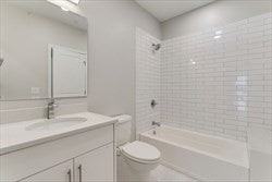 163 Chestnut St - Photo 5 of 13