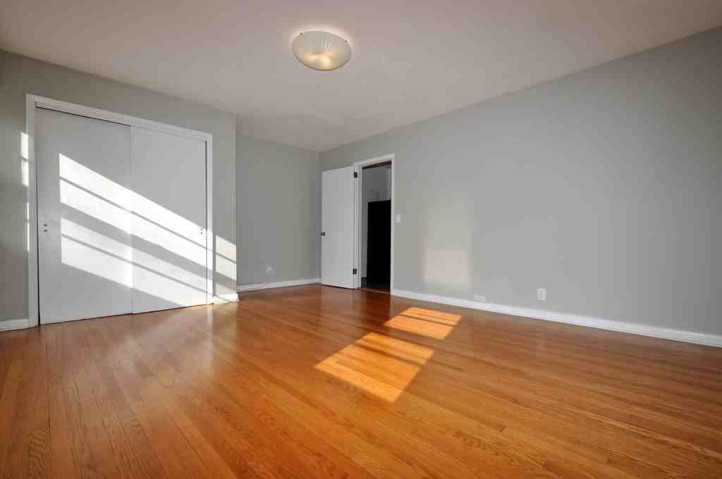34 Chestnut St - Photo 6 of 29