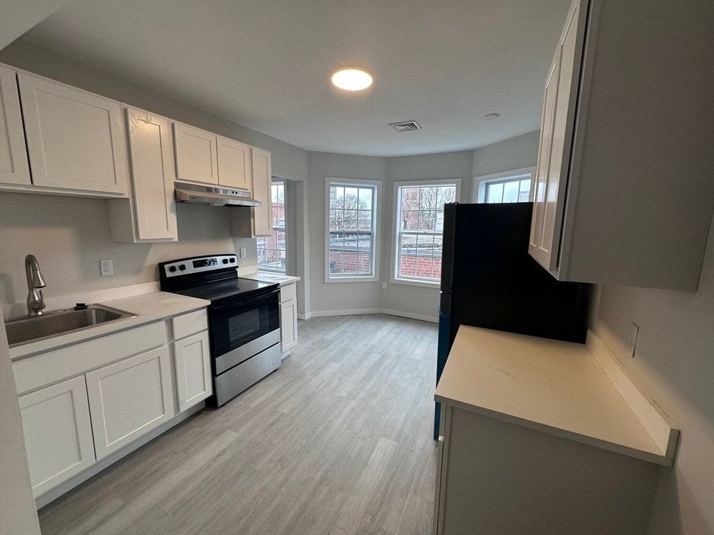 20 Hysil Avenue #3 - Photo 2 of 9